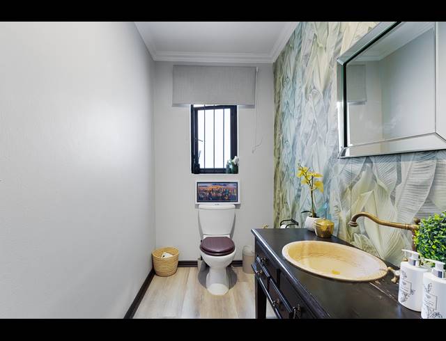 3 BEDROOM HOUSE FOR SALE IN BRYANSTON
